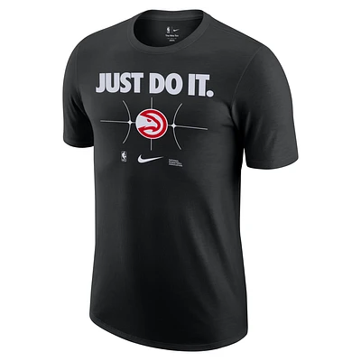 Atlanta Hawks Essential Men's Nike NBA T-Shirt