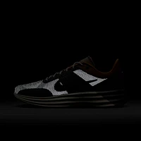 Nike Lunar Roam SE Men's Shoes