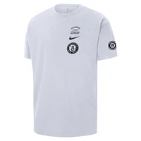 Brooklyn Nets Courtside Men's Nike NBA T-Shirt