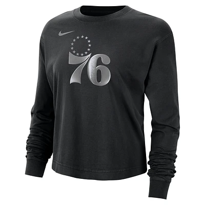 Philadelphia 76ers Courtside Women's Nike NBA Shine Boxy Long-Sleeve T-Shirt