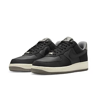 Nike Air Force 1 '07 LV8 Men's Winterized Shoes