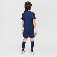 Paris Saint-Germain 2025/26 Stadium Home Little Kids' Nike Soccer Replica 3-Piece Kit