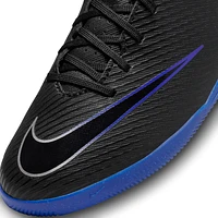 Nike Jr. Mercurial Vapor 15 Club Little/Big Kids' Indoor/Court Low-Top Soccer Shoes