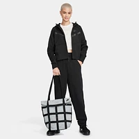 Nike Sportswear Forward Cargo Tote (12L)