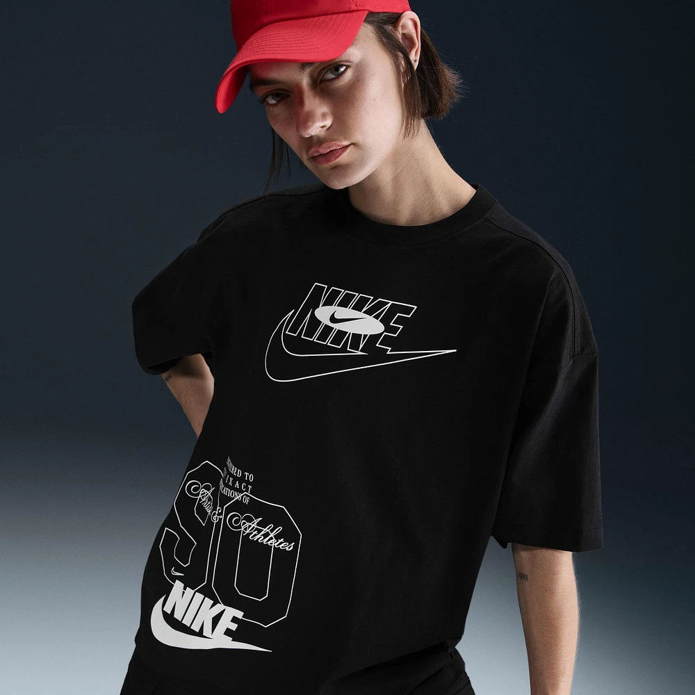 Nike Sportswear Women's Oversized T-Shirt