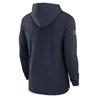 Chicago Bears Sideline Men's Nike Dri-FIT NFL Long-Sleeve Hooded Top