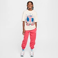 Nike Sportswear Big Kids' (Girls') Oversized T-Shirt