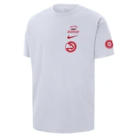 Atlanta Hawks Courtside Men's Nike NBA T-Shirt