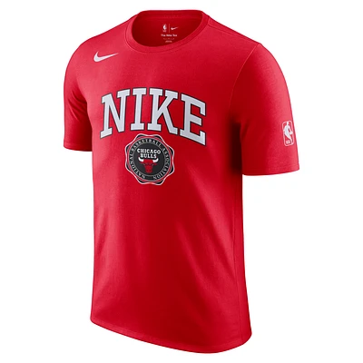 Chicago Bulls Essential Men's Nike NBA T-Shirt