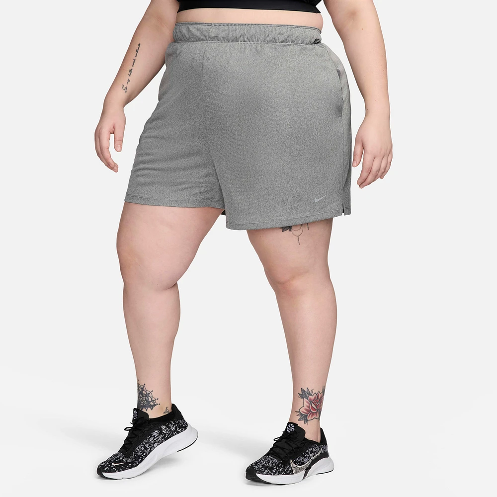 Nike Dri-FIT Attack Women's Mid-Rise 5" Unlined Shorts (Plus Size)