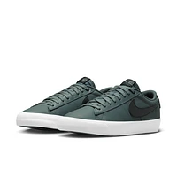 Nike SB Blazer Low Pro GT Men's Shoes