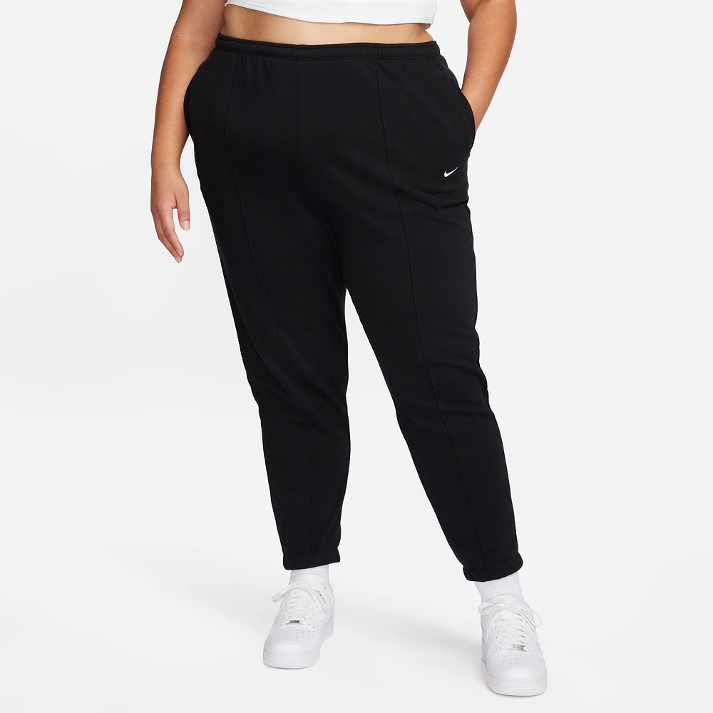 Nike Sportswear Chill Terry Women's Slim High-Waisted French Sweatpants (Plus Size)