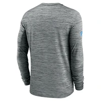 Detroit Lions Sideline Velocity Men's Nike Dri-FIT NFL Long-Sleeve T-Shirt