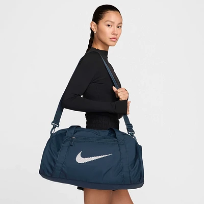 Nike Gym Club Duffel Bag (24L)