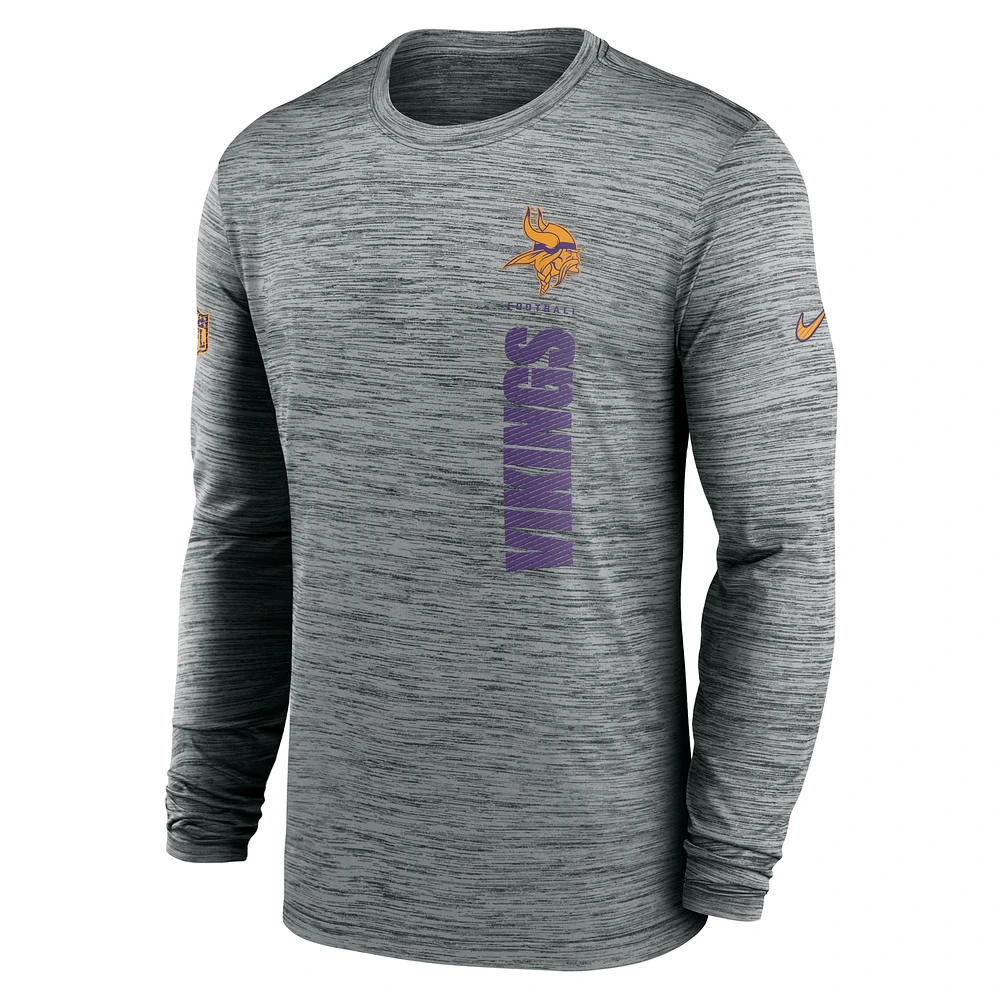 Minnesota Vikings Sideline Velocity Men's Nike Dri-FIT NFL Long-Sleeve T-Shirt