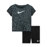 Nike Dri-FIT Veneer Baby (12-24M) Bike Shorts Set