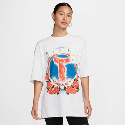 Nike Sportswear Essential Women's Oversized T-Shirt