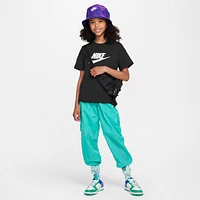 Nike Sportswear Big Kids' (Girls') T-Shirt