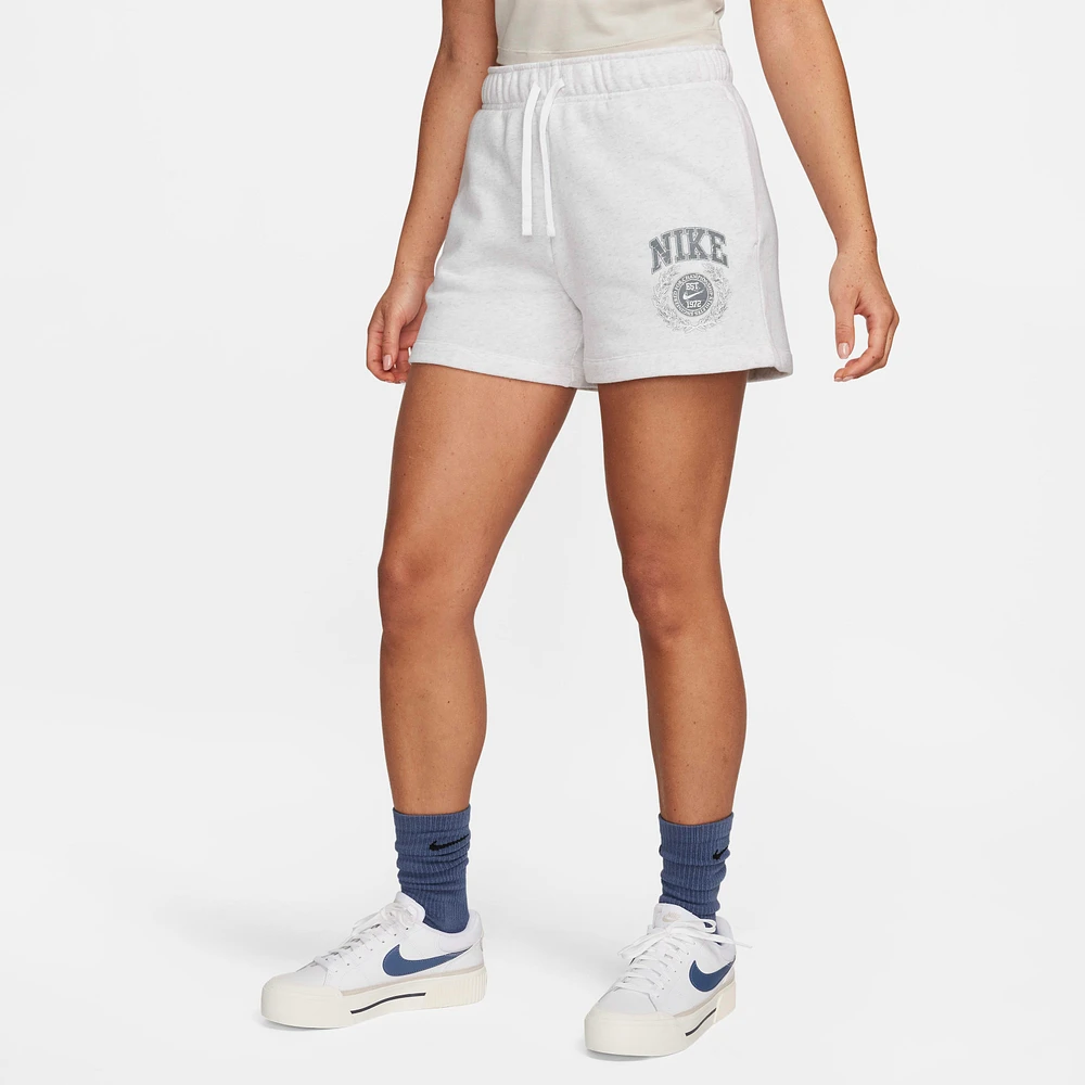 Nike Sportswear Club Fleece Women's Mid-Rise Graphic Shorts