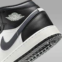 Air Jordan 1 Mid Big Kids' Shoes