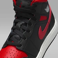 Air Jordan 1 Mid Big Kids' Shoes