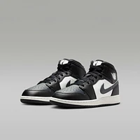 Air Jordan 1 Mid Big Kids' Shoes