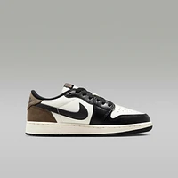 Air Jordan 1 Low OG "Mocha" Big Kids' Shoes