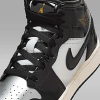 Air Jordan 1 Mid SE Big Kids' Shoes