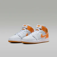 Air Jordan 1 Mid SE Big Kids' Shoes