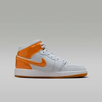 Air Jordan 1 Mid SE Big Kids' Shoes