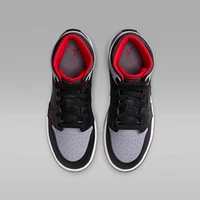 Air Jordan 1 Mid Big Kids' Shoes