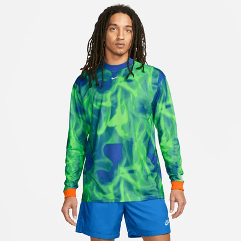 Nike Dri-FIT F.C. Men's Long-Sleeve Graphic Soccer Top. Nike.com