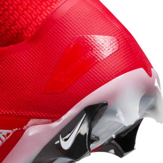 Nike Vapor Untouchable 3 Elite Football Cleat in Red for Men