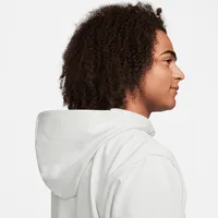 Nike Dri-FIT Standard Issue Men's Pullover Basketball Hoodie. Nike.com