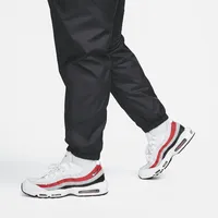 Nike Club Men's Woven Pants. Nike.com