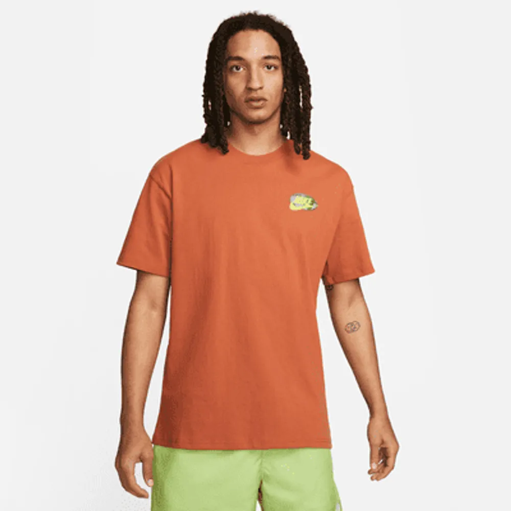 Nike Sportswear Men's T-Shirt. Nike.com