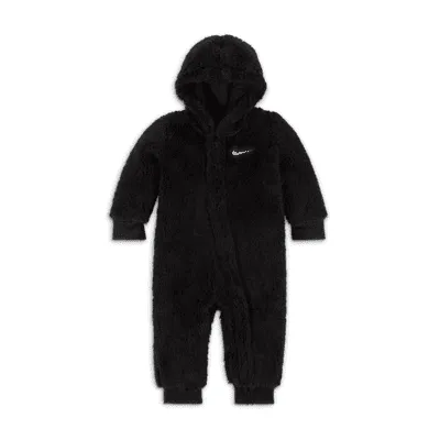 Nike Sportswear Frosty Fun Sherpa Coverall Baby (3-6M) Coverall. Nike.com