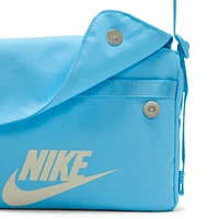 Nike Sportswear Women's Futura 365 Crossbody Bag (3L). Nike.com