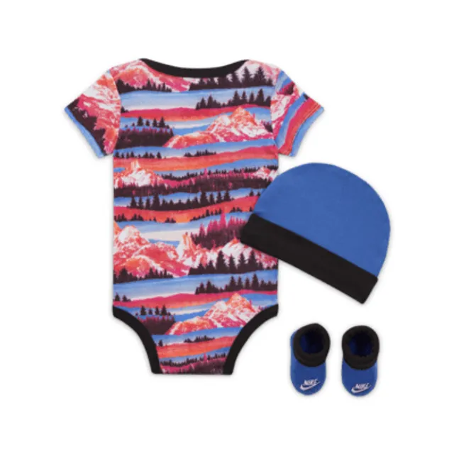 Nike Tricot Set - Infant – ShopWSS