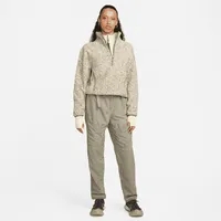 Nike ACG Therma-FIT Women's "Wolf Tree" 1/4-Zip Top. Nike.com