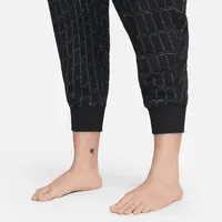 Nike Yoga Therma-FIT Luxe Women's Reversible Fleece Pants (Plus Size). Nike.com