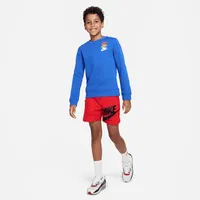 Nike Sportswear Standard Issue Big Kids' (Boys') Fleece Sweatshirt. Nike.com