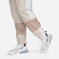 U.S. Repel Essential Women's Nike Mid-Rise Joggers. Nike.com