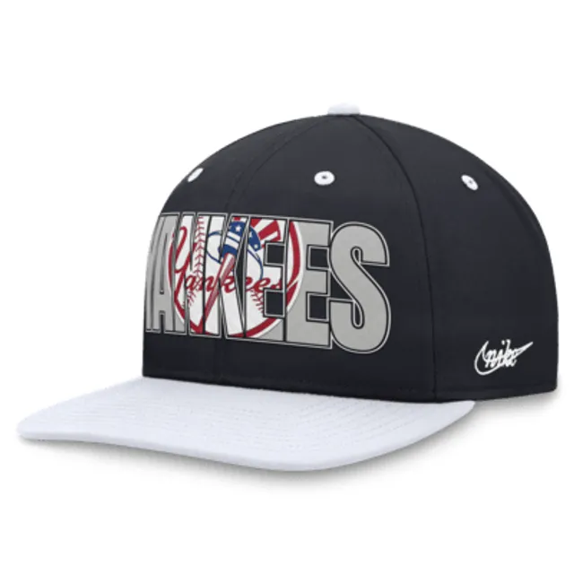 New York Mets Classic99 Swoosh Men's Nike Dri-FIT MLB Hat.