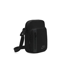 Nike Elemental Premium Crossbody Bag (4L). Nike.com