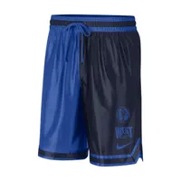 Dallas Mavericks Courtside Men's Nike Dri-FIT NBA Graphic Shorts. Nike.com