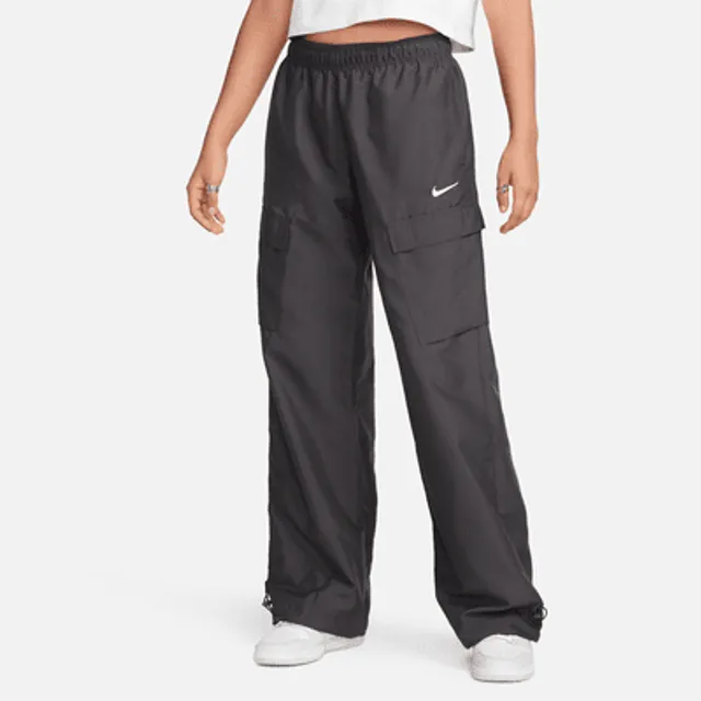 Nike Sportswear Air Women's High-Waisted Woven Trousers