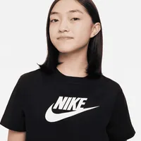 Nike Sportswear Big Kids' (Girls') T-Shirt. Nike.com