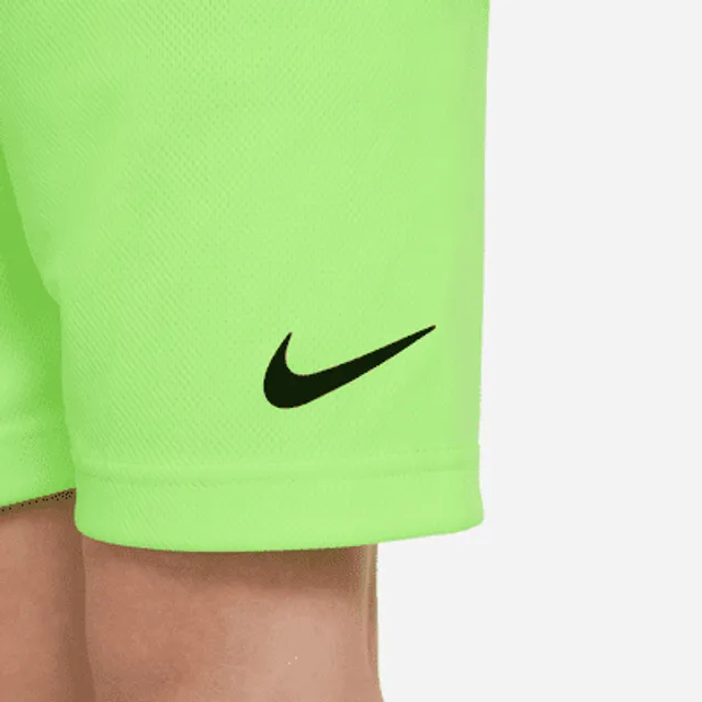 Nike Sportswear Shorts Set Little Kids' 2-Piece Set.