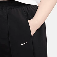 Nike Sportswear Everything Wovens Women's Mid-Rise Open-Hem Pants (Plus Size). Nike.com